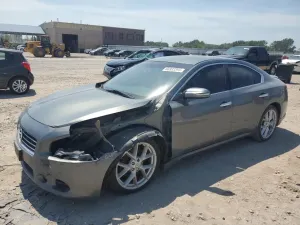 Nissan Maxima S 3.5L 6 2009