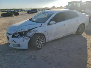 Chevrolet Malibu 2LT 2.5L 4 2015
