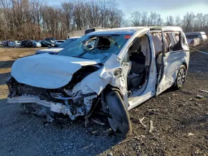 Chrysler Pacifica HYBRID SELECT 3.6L 6 2024