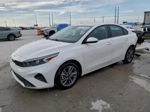 Kia Cerato / Forte / K3 LX 2.0L 4 2024