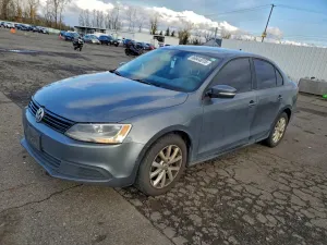 Volkswagen Jetta SE 2.5L 5 2012