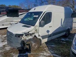 Mercedes-Benz Sprinter 2500 2.0L 4 2023