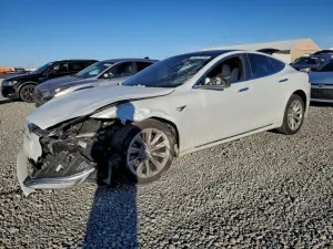 Tesla Model S 2018