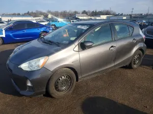 Toyota Prius 1.5L 4 2012