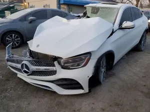 Mercedes-Benz GLC 300 4MATIC 2.0L 4 2023