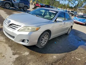 Toyota Camry BASE 2.5L 4 2011