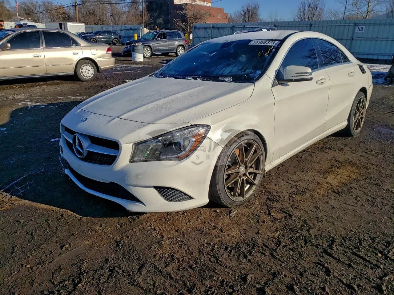 Mercedes-Benz CLA 250 2.0L 4 2014