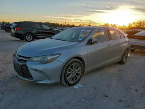 Toyota Camry LE 2.5L 4 2016