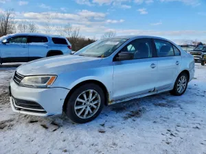 Volkswagen Jetta SE 1.8L 4 2015