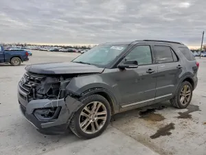 Ford Explorer XLT 3.5L 6 2017