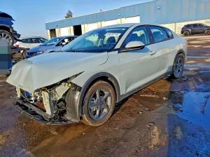 Kia K4 LX 2.0L 4 2025