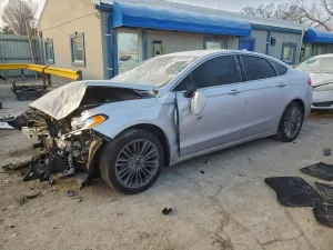 Ford Fusion TITANIUM 2.0L 4 2014