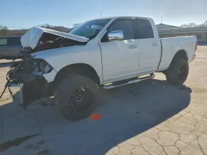 RAM 1500 SLT 5.7L 8 2014