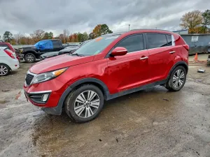 Kia Sportage EX 2.4L 4 2015