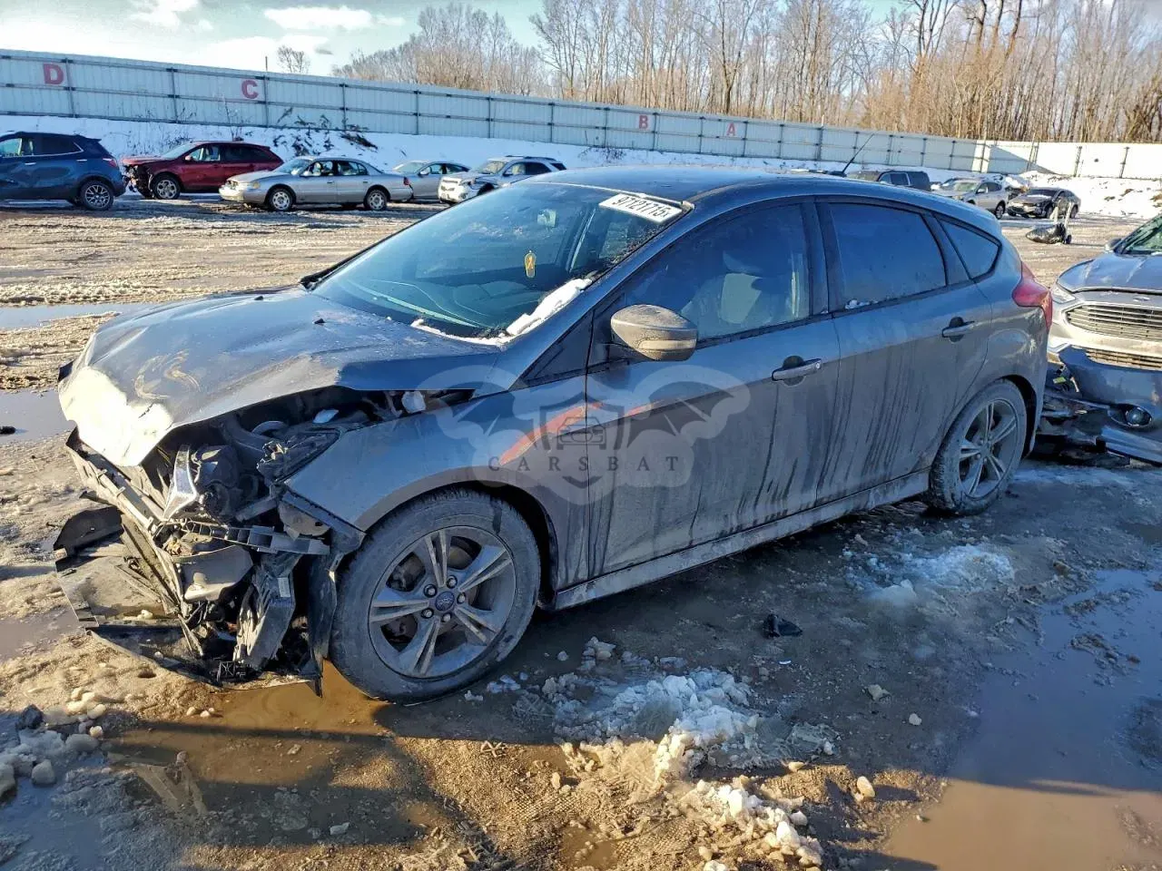 Ford Focus SE 2.0L 4 2014