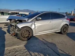 Ford Focus ST 2.0L 4 2013
