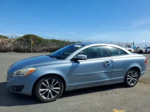 Volvo C70 T5 2.5L 5 2012