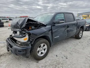 RAM 1500 BIG HORN/LONE STAR 5.7L 8 2019