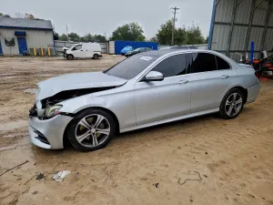 Mercedes-Benz E 300 4MATIC 2.0L 4 2017