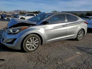 Hyundai Elantra SE 1.8L 4 2014