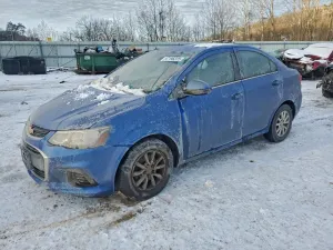Chevrolet Aveo (Sonic) LT 1.8L 4 2017
