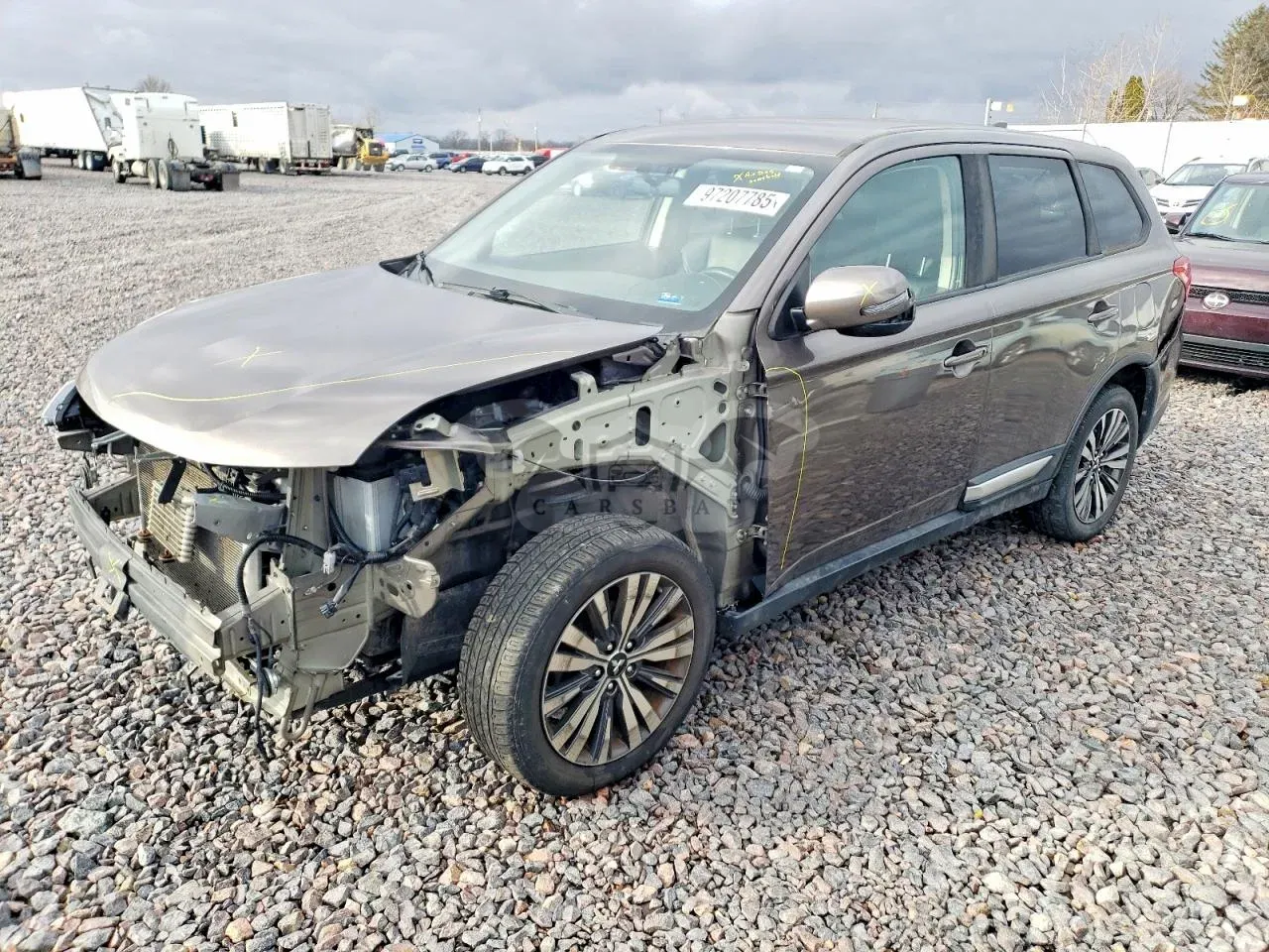 Mitsubishi Outlander SE 2.4L 4 2019