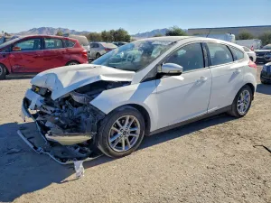 Ford Focus SE 2.0L 4 2016