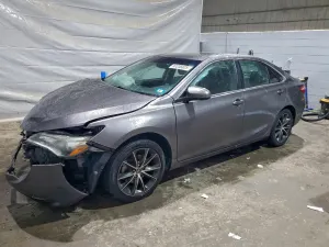 Toyota Camry LE 2.5L 4 2015