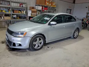 Volkswagen Jetta TDI 2.0L 4 2013