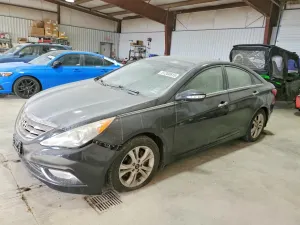 Hyundai Sonata SE 2.4L 4 2012