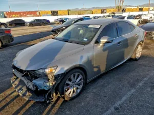Lexus IS 200T 2.0L 4 2016