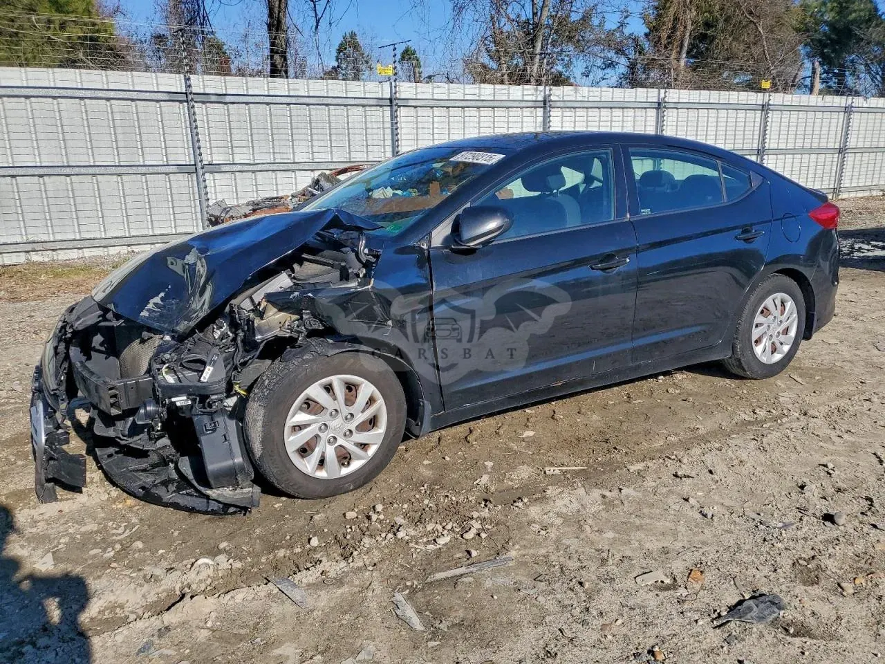 Hyundai Elantra SE 2.0L 4 2018