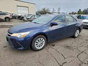 Toyota Camry LE 2.5L 4 2015