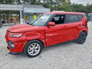 Kia Soul LX 2.0L 4 2022