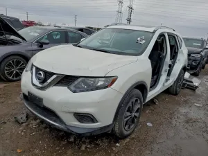 Nissan Rogue S 2.5L 4 2015