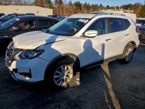 Nissan Rogue S 2.5L 4 2017