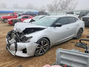 Nissan Maxima S 3.5L 6 2019