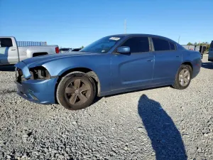 Dodge Charger 3.6L 6 2011