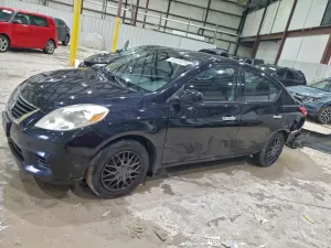Nissan Versa S 1.6L 4 2014