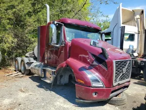 Volvo VNR 12.8L 6 2025