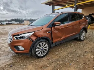 Ford Escape TITANIUM 2.0L 4 2017