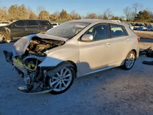 Toyota Matrix XRS 2.4L 4 2010