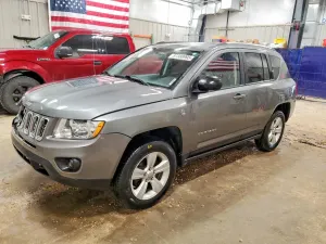 Jeep Compass LATITUDE 2.4L 4 2012