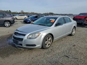 Chevrolet Malibu LS 2.4L 4 2012