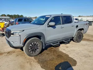 Nissan Frontier S 3.8L 6 2023