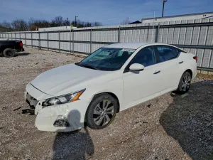 Nissan Altima S 2.5L 4 2020
