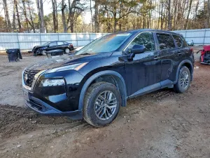 Nissan Rogue S 2.5L 4 2021