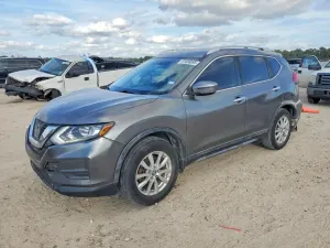Nissan Rogue S 2.5L 4 2017