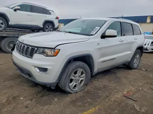 Jeep Grand Cherokee LAREDO 3.6L 6 2017