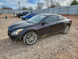Nissan Altima SR 3.5L 6 2010